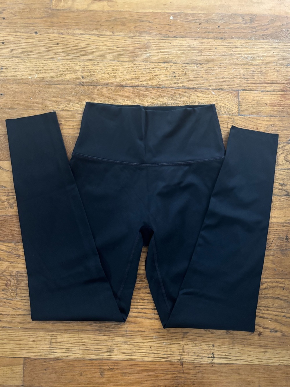 aerie High-Waisted Compressive Black Leggings
